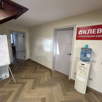 Продается Нежилое помещение, 220 м²