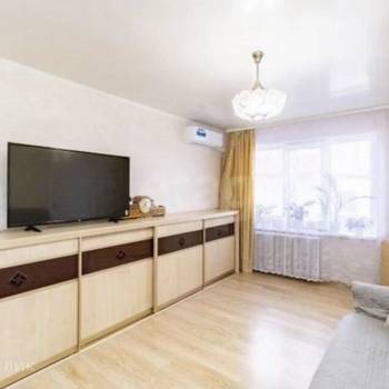 Продается 3-х комнатная квартира, 59 м²