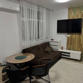 Продается 3-х комнатная квартира, 49,6 м²