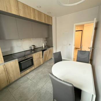 Продается 2-х комнатная квартира, 56,6 м²