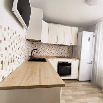 Продается 2-х комнатная квартира, 58 м²