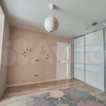 Продается 2-х комнатная квартира, 58 м²