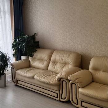 Продается 1-комнатная квартира, 43 м²