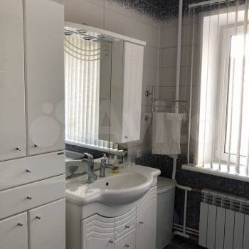 Продается Многокомнатная квартира, 147,2 м²