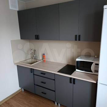 Сдается 1-комнатная квартира, 41 м²