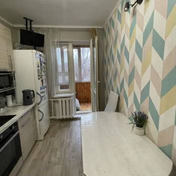 Продается 3-х комнатная квартира, 65 м²