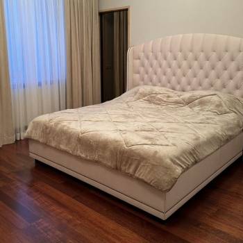 Продается Многокомнатная квартира, 191 м²