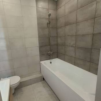 Сдается Многокомнатная квартира, 80 м²