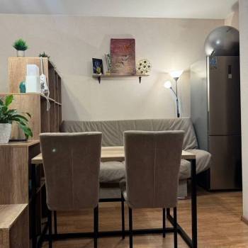 Продается 1-комнатная квартира, 41 м²