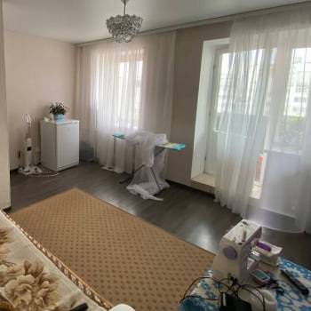 Продается 1-комнатная квартира, 33 м²