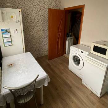 Продается 1-комнатная квартира, 33 м²