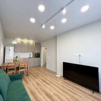 Продается 2-х комнатная квартира, 56 м²