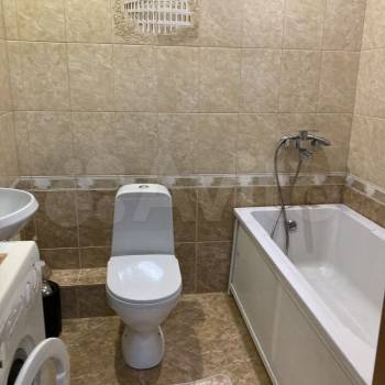 Сдается 1-комнатная квартира, 43 м²