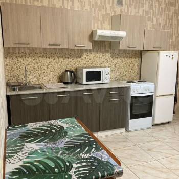 Сдается 1-комнатная квартира, 43 м²