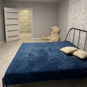 Продается 1-комнатная квартира, 45 м²