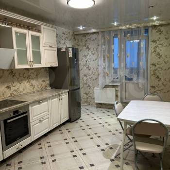 Продается 2-х комнатная квартира, 81 м²