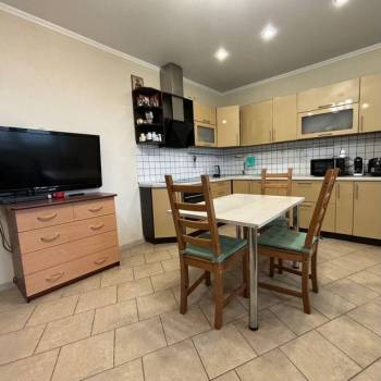 Продается 2-х комнатная квартира, 76,4 м²