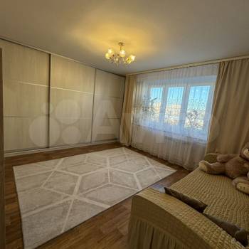 Продается 2-х комнатная квартира, 54 м²