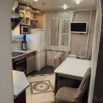 Сдается Многокомнатная квартира, 62 м²