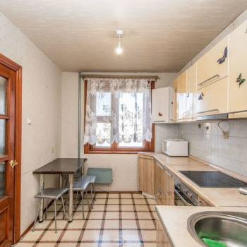 Сдается Многокомнатная квартира, 70 м²