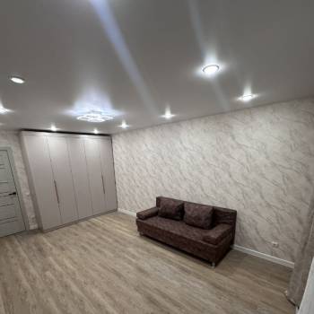 Сдается Многокомнатная квартира, 102 м²