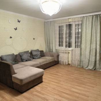 Сдается 2-х комнатная квартира, 75 м²