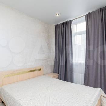 Продается 1-комнатная квартира, 37 м²