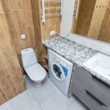 Продается 1-комнатная квартира, 37 м²