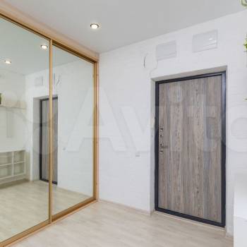 Продается 1-комнатная квартира, 37 м²