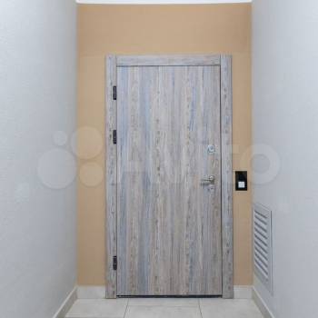 Продается 1-комнатная квартира, 37 м²