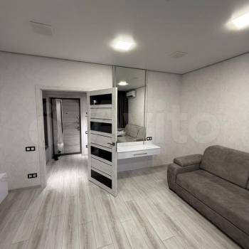 Сдается 1-комнатная квартира, 46,3 м²