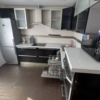 Сдается 2-х комнатная квартира, 61 м²