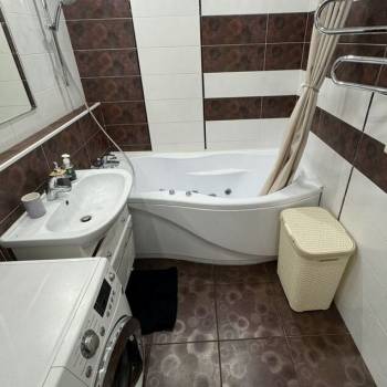 Сдается 2-х комнатная квартира, 61 м²