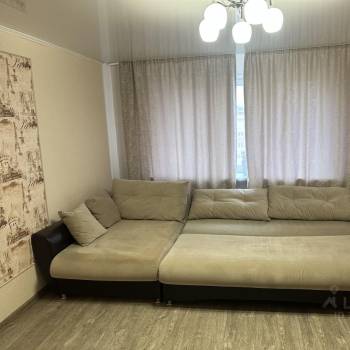 Продается 1-комнатная квартира, 43 м²