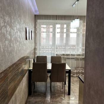 Сдается 2-х комнатная квартира, 60 м²