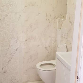 Продается 1-комнатная квартира, 35 м²