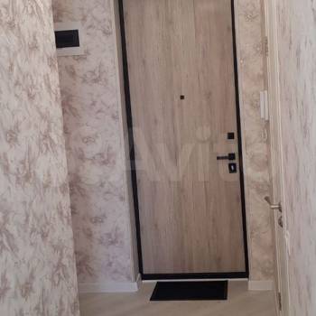 Продается 1-комнатная квартира, 35 м²