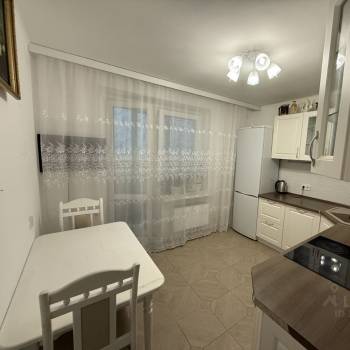 Сдается 2-х комнатная квартира, 58 м²