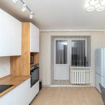 Продается 2-х комнатная квартира, 65,6 м²