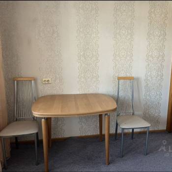 Продается 2-х комнатная квартира, 56,5 м²