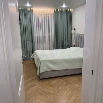 Продается Многокомнатная квартира, 83,7 м²