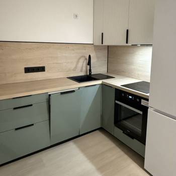 Сдается 2-х комнатная квартира, 64 м²