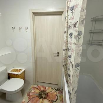 Продается 2-х комнатная квартира, 56 м²