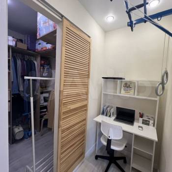 Продается 1-комнатная квартира, 43 м²