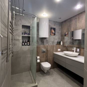 Продается 1-комнатная квартира, 43 м²