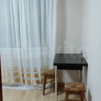 Продается 1-комнатная квартира, 37,8 м²