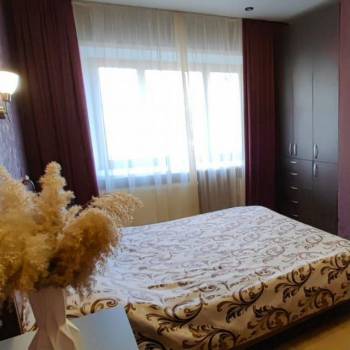 Сдается 1-комнатная квартира, 47 м²