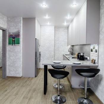 Продается 1-комнатная квартира, 41 м²