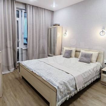 Продается 1-комнатная квартира, 41 м²