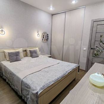 Продается 1-комнатная квартира, 41 м²